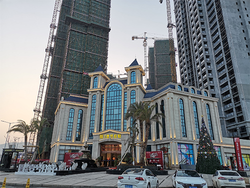 株洲醴陵壹號(hào)公館潘總2萬(wàn)米鋅鋼欄桿工程