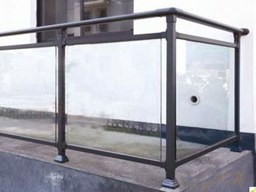 玻璃陽臺欄桿